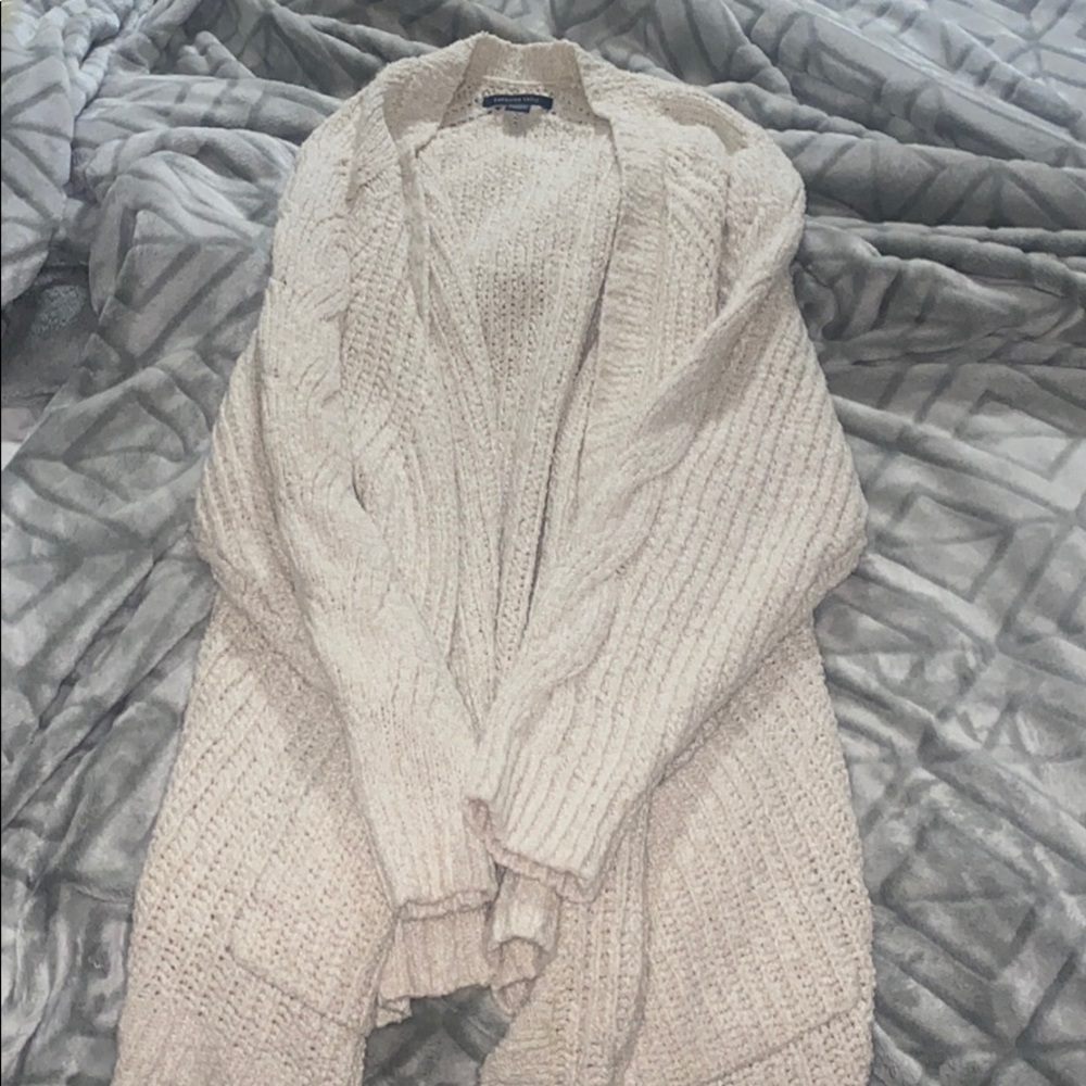 American Eagle cardigan